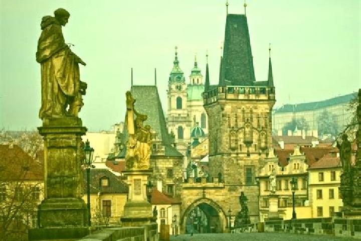 Escorts Daskabat, Czech Republic — Local Companions