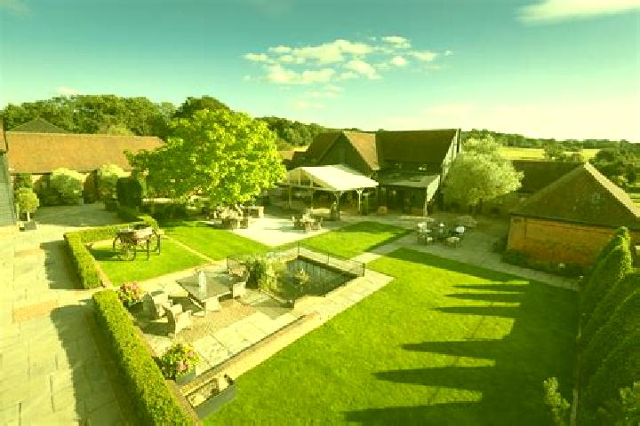 Escorts Datchworth, United Kingdom — Local Companions