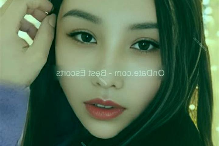 Escorts Dazuocun, China — Local Companions