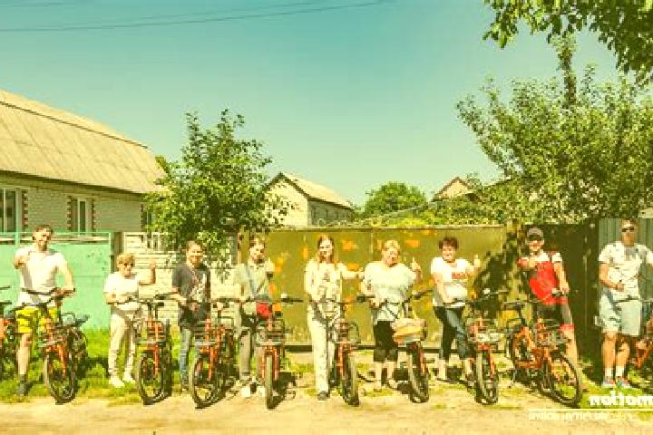 Escorts Derevky, Ukraine — Local Companions
