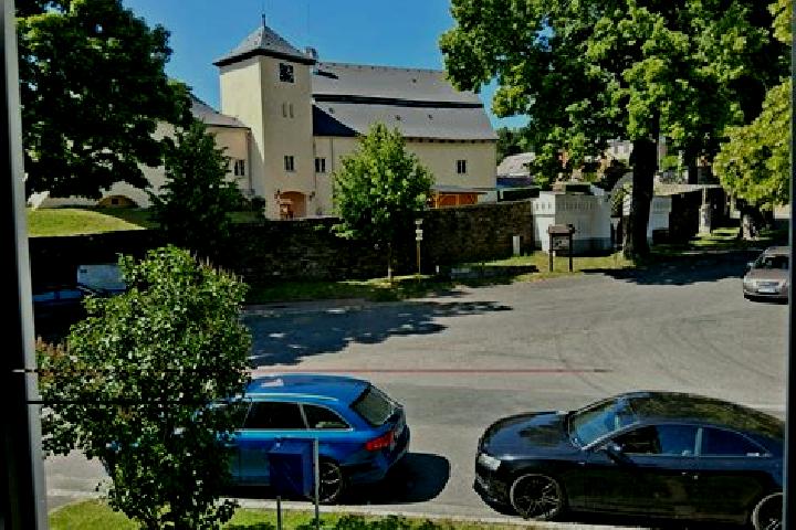 Escorts Desenice, Czech Republic — Local Companions