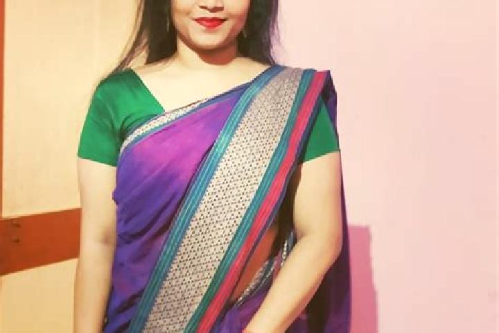 Escorts Dhilwan, India — Local Companions