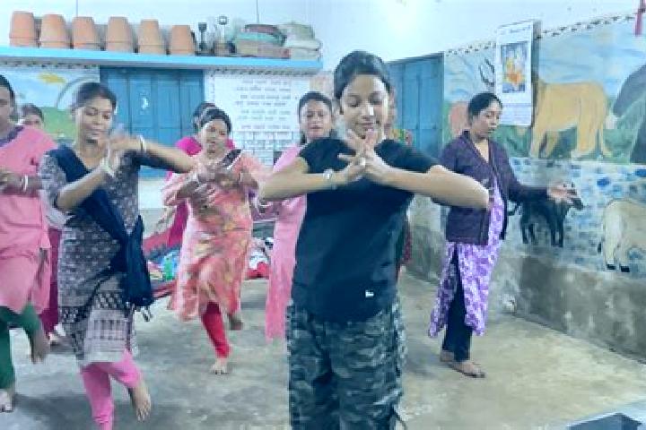 Escorts Dhulagari, India — Local Companions