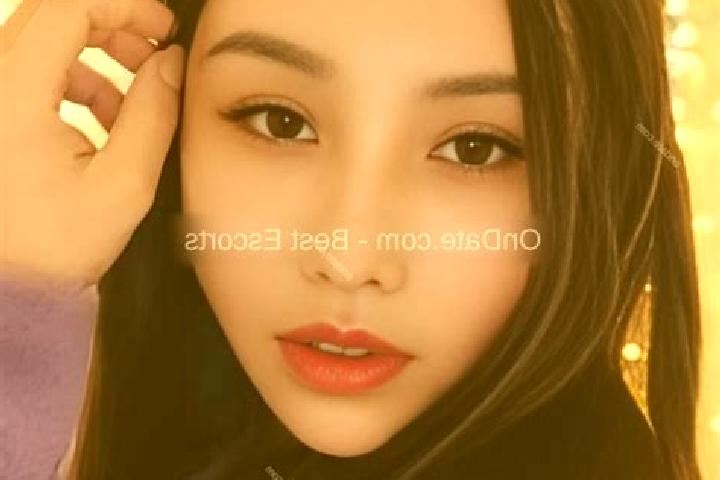 Escorts Diancheng, China — Local Companions