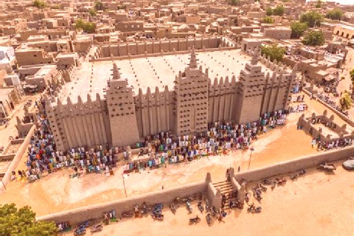 Escorts Djenne, Mali — Local Companions