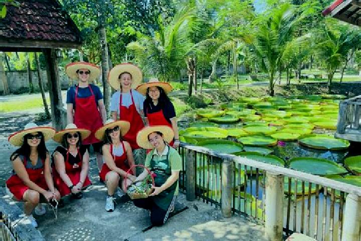 Escorts Don Mot Daeng, Thailand — Local Companions
