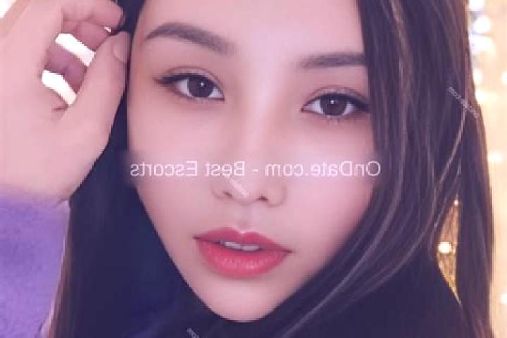 Escorts Donghuishe, China — Local Companions
