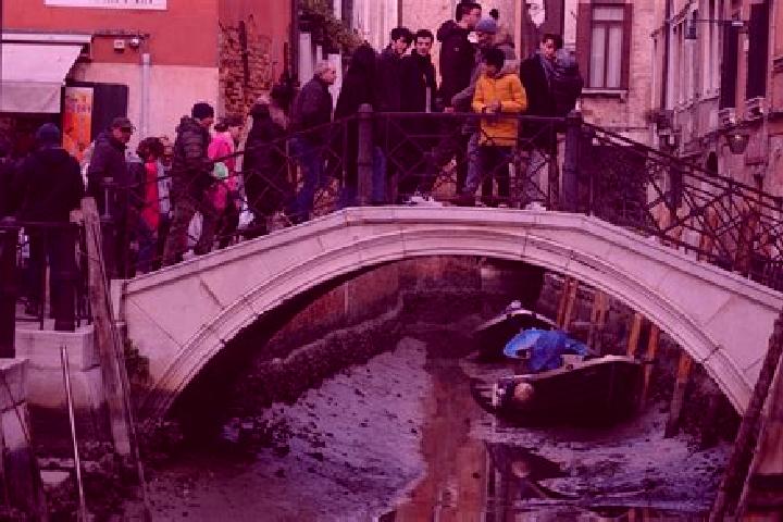 Escorts Donzella, Italy — Local Companions