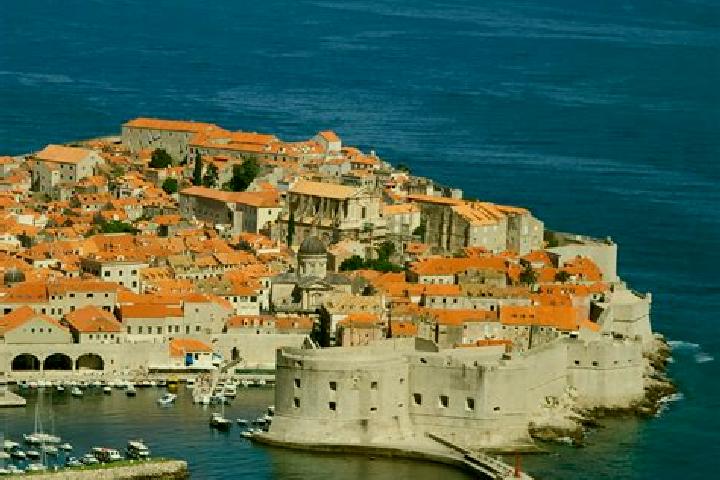 Escorts Drenovci, Croatia — Local Companions