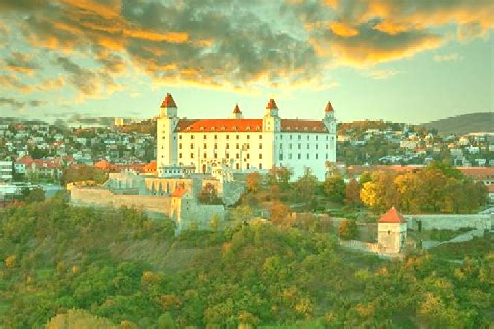Escorts Dulovce, Slovakia — Local Companions