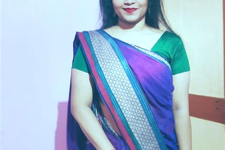 Escorts Dumjor, India — Local Companions
