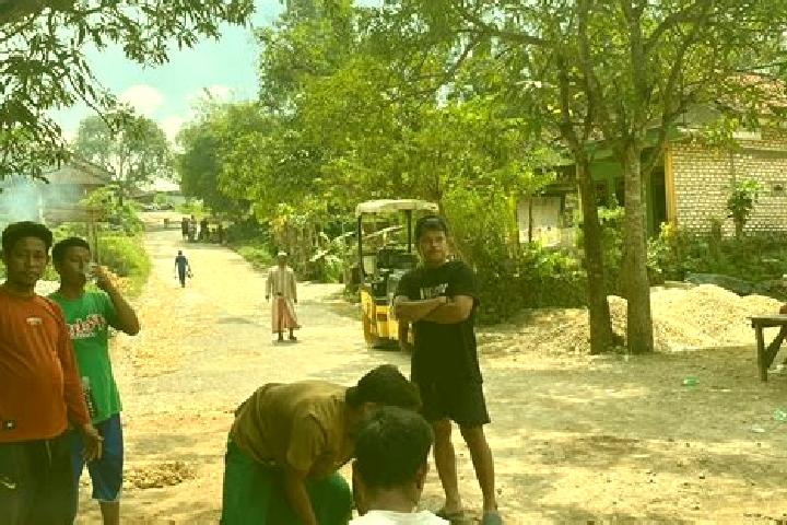 Escorts Dungkek Laok, Indonesia — Local Companions