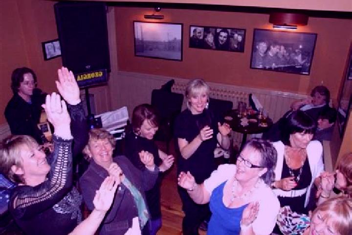 Escorts Dunlavin, Ireland — Local Companions
