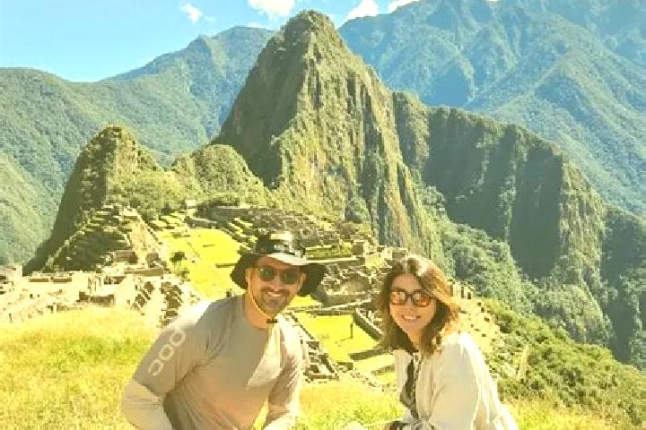 Escorts Duraznopampa, Peru — Local Companions
