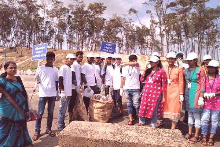 Escorts Egra, India — Local Companions