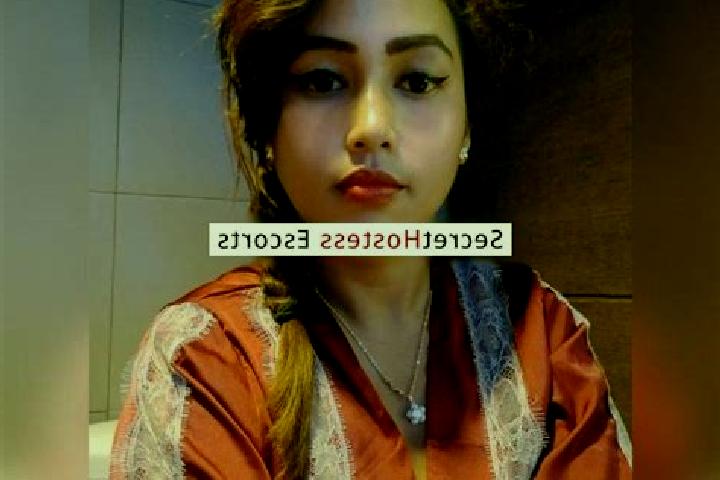 Escorts Ekateta, Indonesia — Local Companions