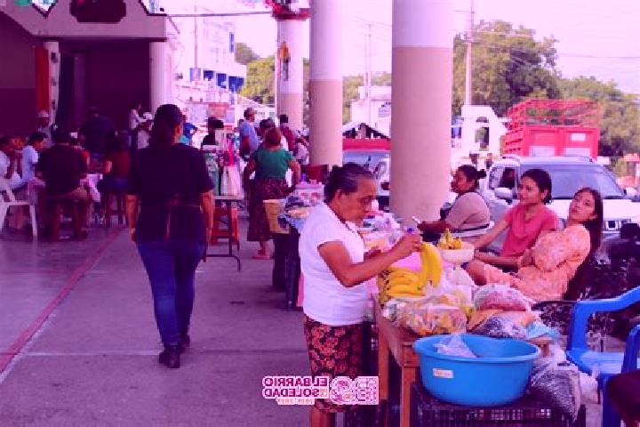 Escorts El Barrio de la Soledad, Mexico — Local Companions