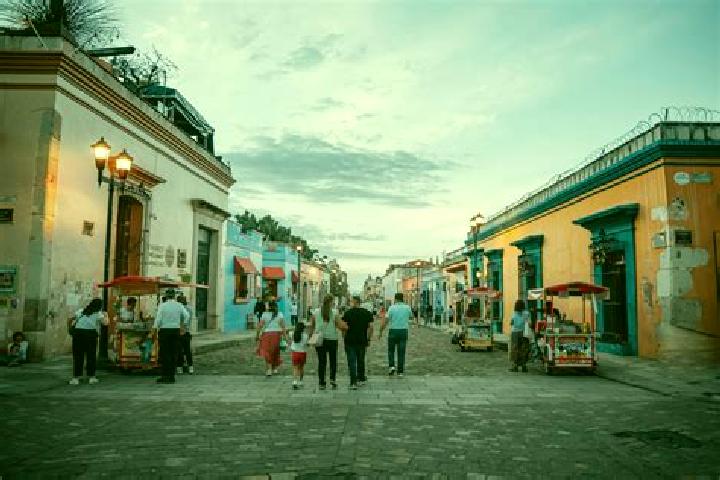 Escorts El Botho, Mexico — Local Companions