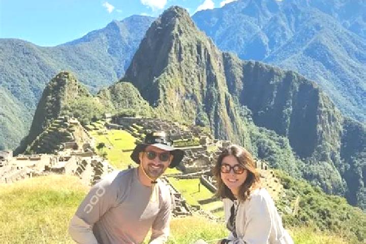 Escorts El Cardo, Peru — Local Companions