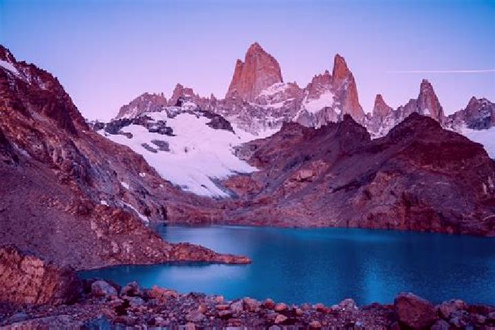 Escorts El Chalten, Argentina — Local Companions
