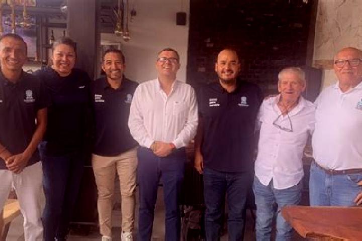 Escorts El Galomo, Mexico — Local Companions