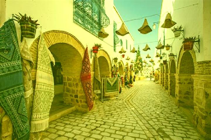 Escorts El Mgarsa, Tunisia — Local Companions