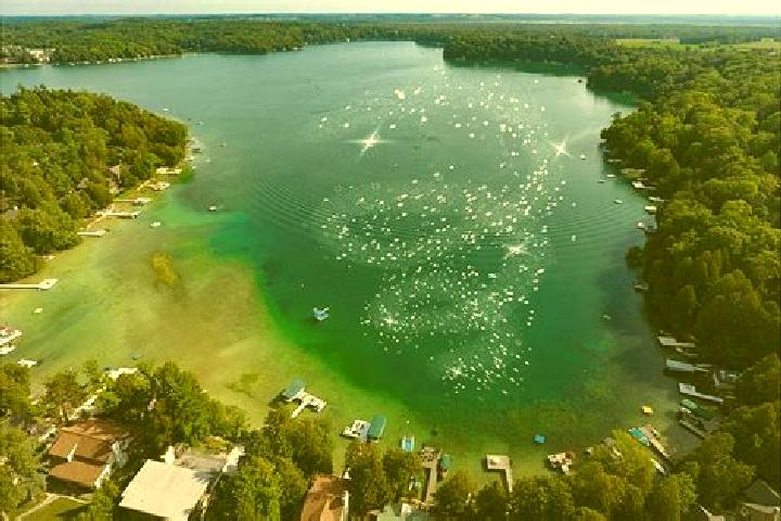 Escorts Elkhart Lake, United States — Local Companions