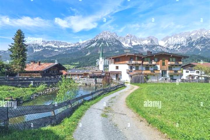 Escorts Ellmau, Austria — Local Companions