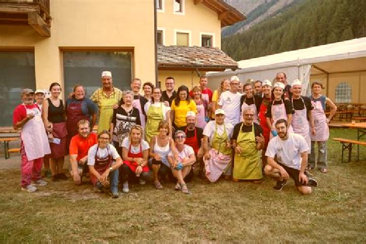 Escorts Emarese, Italy — Local Companions