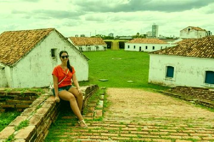 Escorts Envira, Brazil — Local Companions