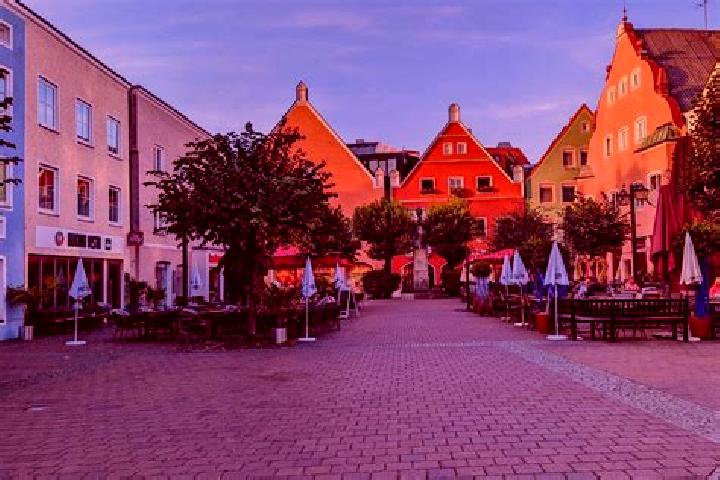 Escorts Erding, Germany — Local Companions