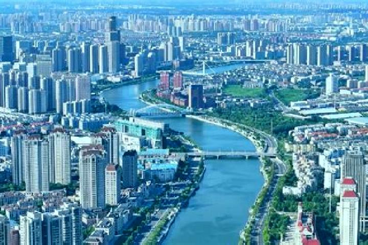 Escorts Ergong, China — Local Companions