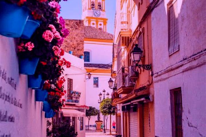 Escorts Esgos, Spain — Local Companions