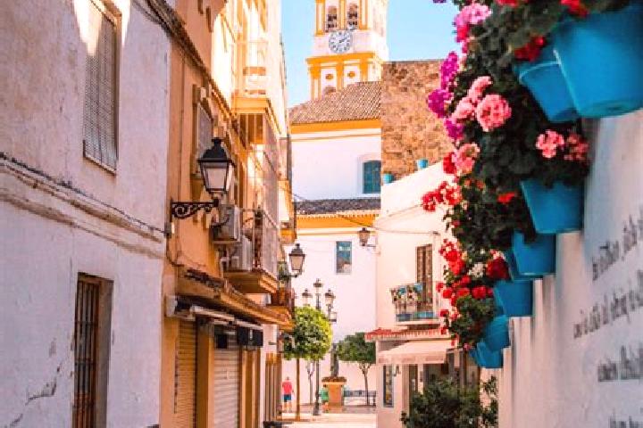 Escorts Espejon, Spain — Local Companions