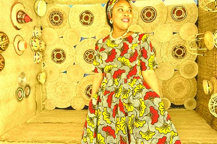 Escorts Esse, Cameroon — Local Companions