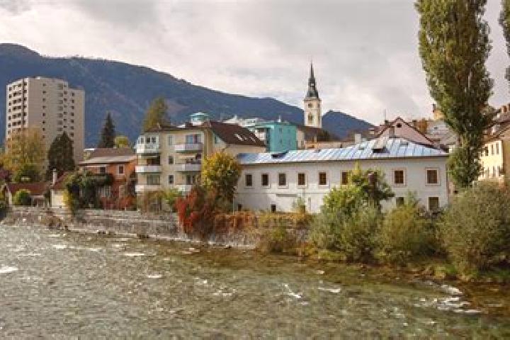 Escorts Feistritz an der Drau, Austria — Local Companions