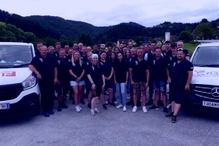 Escorts Fernitz, Austria — Local Companions