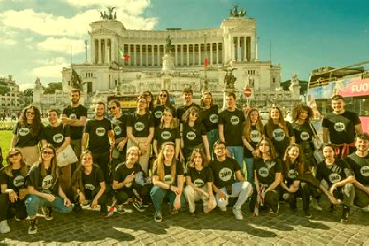 Escorts Fiesso d Artico, Italy — Local Companions