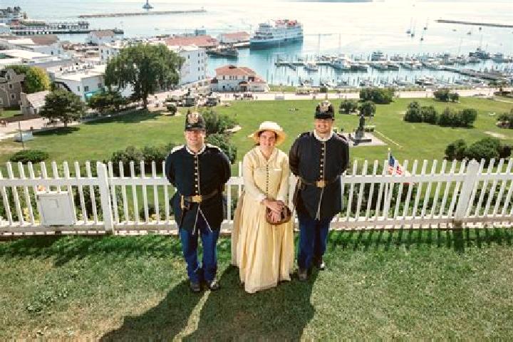 Escorts Fort Lawn, United States — Local Companions