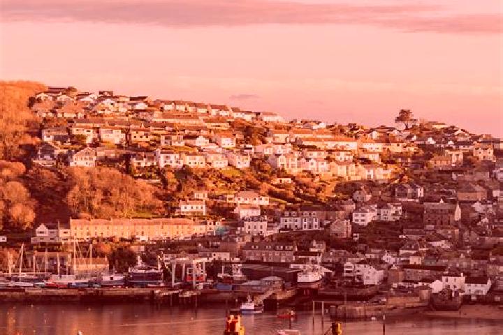 Escorts Fowey, United Kingdom — Local Companions