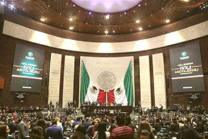 Escorts Fraccion Milpillas, Mexico — Local Companions