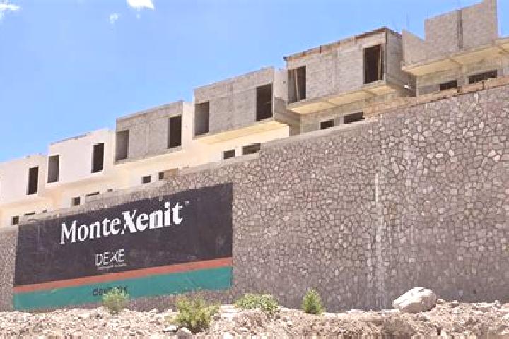 Escorts Fraccionamiento Monte Olivo, Mexico — Local Companions
