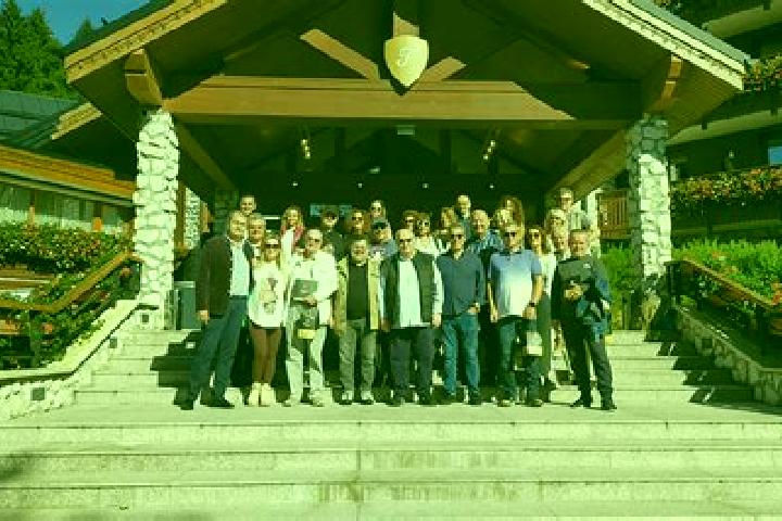 Escorts Fundata, Romania — Local Companions