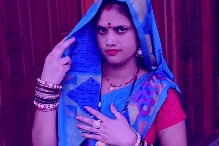 Escorts Gadhinglaj, India — Local Companions