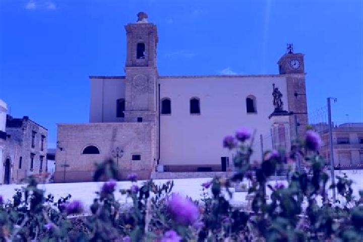 Escorts Gagliano del Capo, Italy — Local Companions