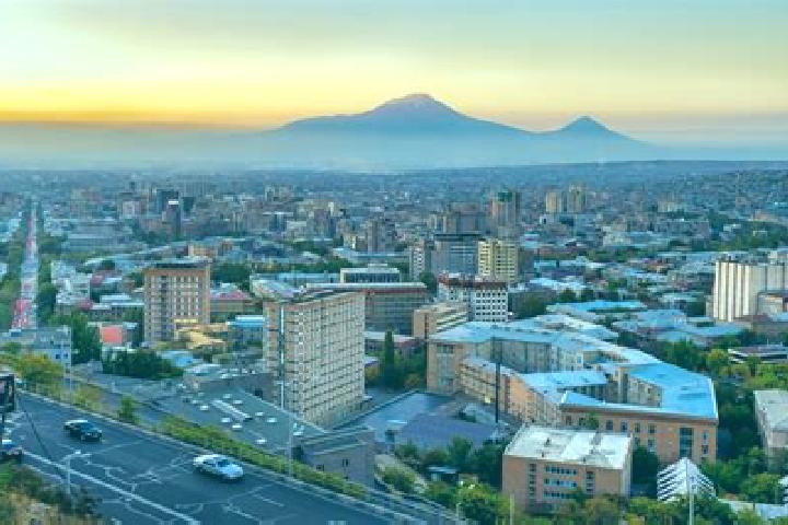 Escorts Gandzak, Armenia — Local Companions