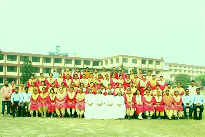 Escorts Garhshankar, India — Local Companions