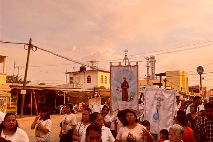 Escorts Gaviotas Sur (El Cedral), Mexico — Local Companions