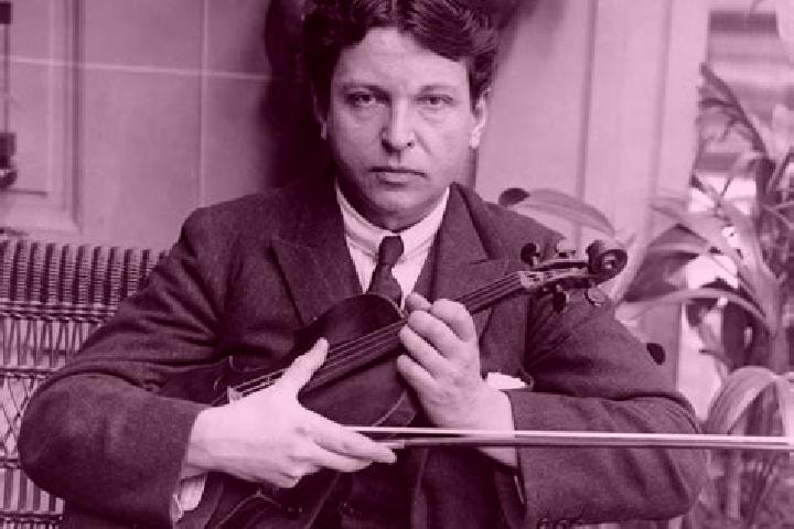 Escorts George Enescu, Romania — Local Companions