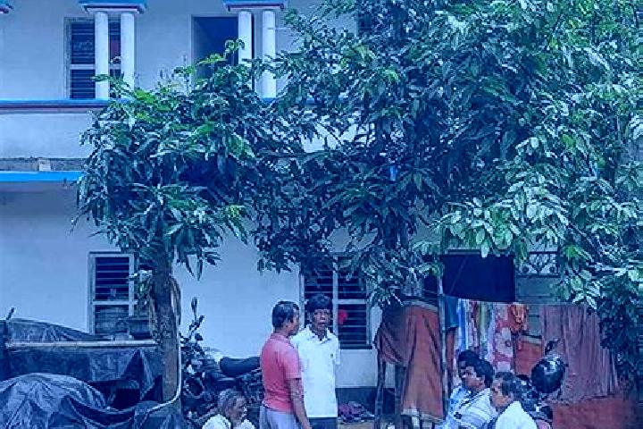 Escorts Ghatal Mahaniawas, India — Local Companions